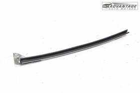 Misubishi 5735a453 2014-24 Mitsubishi Mirage Rear Left Door Window Glass Lower Sash Guide Oem