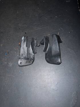 2963180 Mopar 1970 - 1974 E Body Quarter Window Seals 70 71 72 73 74 Challenger Cuda
