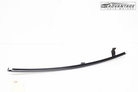 82222-5rf0a Nissan 2018-2024 Kicks Rear Right Door Window Glass Rearward Sash Channel Oem