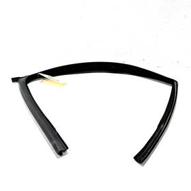 2217356425 Oem 07-13 Mercedes S550 W221 Rear Right Door Glass Run Channel Weatherstrip Seal