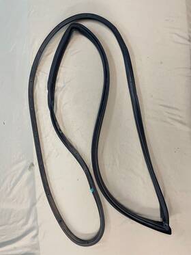 62311-0e010-a0 Oem 04-06 Lexus Rx 330 Front Right Side Door Window Weatherstrip Rubber Seal