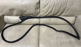7126137 Oem Bmw E46 Coupe 2000-2006 Front Right Passenger Door Weather Strip Seal Gasket