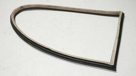 51368252623 Original Factory Genuine Rear Right Pass Side Quarter Window Weatherstrip Rubber Seal Gasket Oem Bmw E46