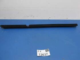 15228862 Pontiac Window Sealing Strip G6 2005 Right Passenger Side Rear Back Door Inner