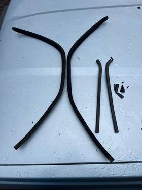 92855557902 Porsche Gt 928 A B-pillar Seal Frame Left Right 92855557902 Porsche Gt 928 A B-pillar Seal Frame Left Right