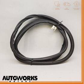 95553391102 Porsche 03-10 Cayenne 955 Rear Right Passenger Side Door Weather Strip Seal Oem