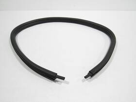 98153707500 Porsche Boxster S 2014 Left Driver Door Weatherstrip Rubber Seal 13-16