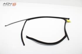 9y0837431a Porsche Cayenne Front Left Side Door Window Glass Run Channel Seal Oem 2019-2024