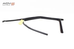 Pt00002209 Rivian R1s Front Left Side Door Window Glass Run Channel Seal Oem 2022 - 2024
