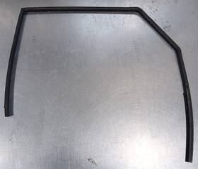 24419431 Saturn L100 2001 2002 Oe Lr Left Rear Window Run Gasket Weatherstrip 4r