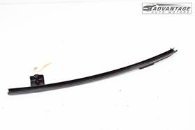Subaru 62240xc01b 2019-2025 Ascent Wm Rear Left Side Door Window Glass Guide Channel Oem