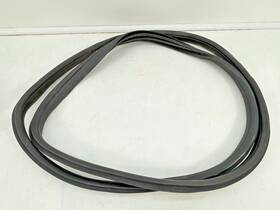 1032117-00-d Tesla 2015-2020 Model X Front Right Door Weatherstrip Rubber Seal