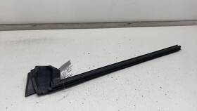 1090495-00-d Tesla 2017-2023 Model 3 M3 Front Left Door Window Inner Belt Weatherstrip Seal