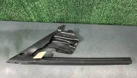1090501-00-e Tesla 1090501 2017-2023 Model 3 Front Lh Door Window Weatherstrip Seal