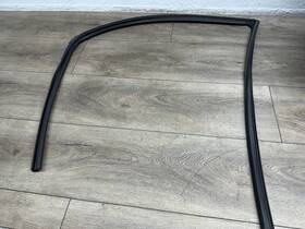 299g-y Toyota 95-99 Avalon Front Left Driver Glass Window Guide Seal Look