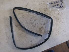 53395-06120 Toyota 18-24 2018-2024 Camry Hood To Bumper Rubber Weatherstrip Seal Oem
