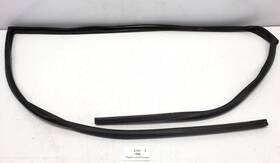 Toyota 6814160042 98-07 Oem Land Cruiser J100 Front Right Window Glass Run Channel Seal