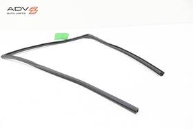 Toyota 681420e140 24-25 Grand Highlander Rear Right Door Window Glass Run Channel Seal Oem