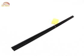 681710e051 Toyota Highlander Front Right Door Window Belt Weatherstrip Seal Oem 2016 - 2019