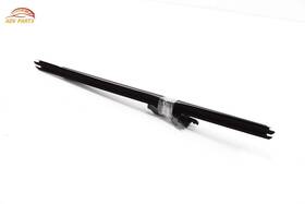 681710e080 Toyota Highlander Front Right Side Door Window Inner Weatherstrip Seal Oem 20-24 681710e080 Toyota Highlander Front Right Side Door Window Inner Weatherstrip Seal Oem 20-24