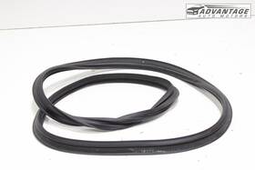 Toyota Su003-09191 2022-2025 Gr86 Rear Trunk Storage Deck Lid Weatherstrip Seal Oem