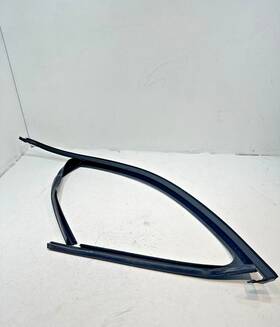 3cn-837-439-b-5ap Volkswagen 2018-2024 Atlas Front Driver Door Window Glass Run Channel Seal Oem