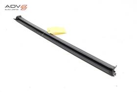 31352709 Volvo 2016 - 2025 Xc90 Front Right Side Door Window Belt Weatherstrip Seal Oem