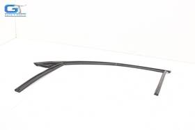 31849230 Volvo S90 Front Left Side Door Window Glass Run Channel Seal Oem 2018 - 2022