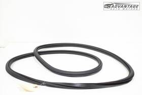 32229217 Volvo 2019-2025 Xc40 Rear Left Side Door Weatherstrip Seal Rubber Oem 32229217 Volvo 2019-2025 Xc40 Rear Left Side Door Weatherstrip Seal Rubber Oem