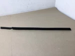 Bentley Bentayga 2019 V8 Front Right Door Window Belt Seal Weather Strip 16-20 M. Fixed Price $76.00.