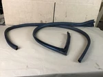 Maserati Granturismo 2010 Front Left Door Seal Weather Strip Set 08 - 12 :o. Fixed Price $72.25.