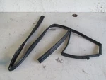 Oem New 2017-20 Hyundai Elantra Rr Left Door Window Glass Run Channel 83531F2000. Fixed Price $80.00.