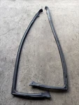 03-07 Infiniti G35 Front Lh Rh Door Window Seal Weatherstrip 76860-AM800. Fixed Price $95.00.