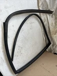 02-06 Honda Cr-v Left Rear Window Run Channel Molding Glass Guide Rubber Seal. Fixed Price $59.99.